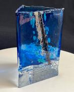 Glazen design vaas, kunst, blauw, driehoekig design object, Antiek en Kunst, Ophalen of Verzenden