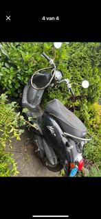 Zwarte scooter Sym Mio 50, Ophalen, Gebruikt, Overige typen, SYM