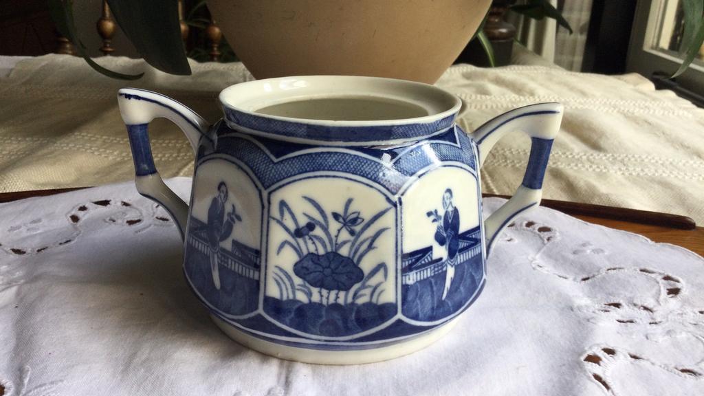 Suikerpot Lange Lijs / Mosa porselein / geen deksel, Antiek en Kunst, Antiek | Servies los, Ophalen of Verzenden