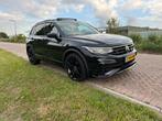 Vw Tiguan 1.5 TSI Business+ R-line Pano Black style 20 inch, 1441 kg, 4 cilinders, Zwart, Particulier