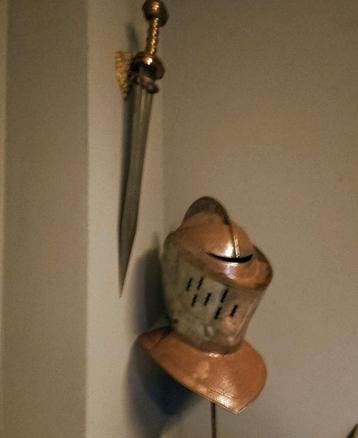 Zeer fraaie Ridder helm vintage! beschikbaar voor biedingen