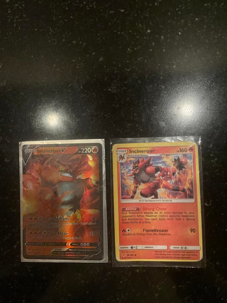 Incineroar Pokemon Kaarten - Set van 2, Ophalen of Verzenden, Zo goed als nieuw, Losse kaart