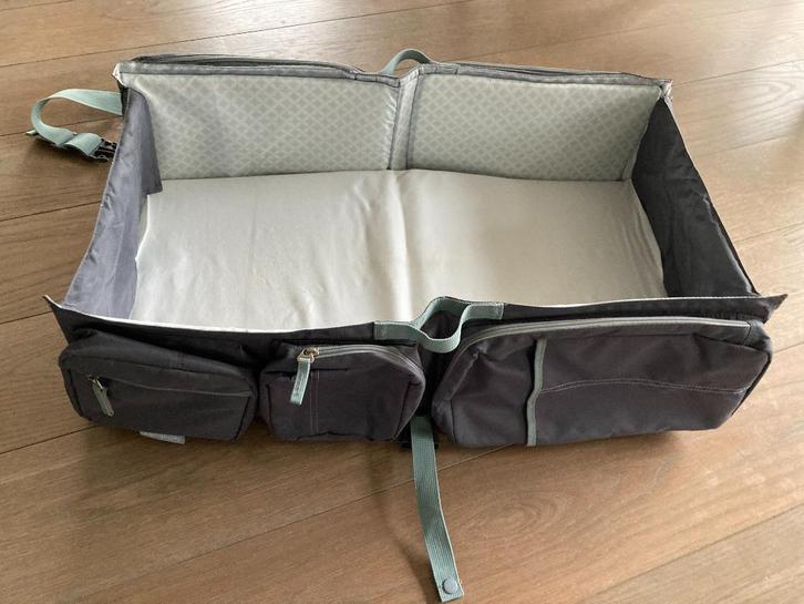 Deltababy reiswieg en luiertas, Kinderen en Baby's, Babywiegjes en Ledikanten, Gebruikt, Reisbedje, Ophalen