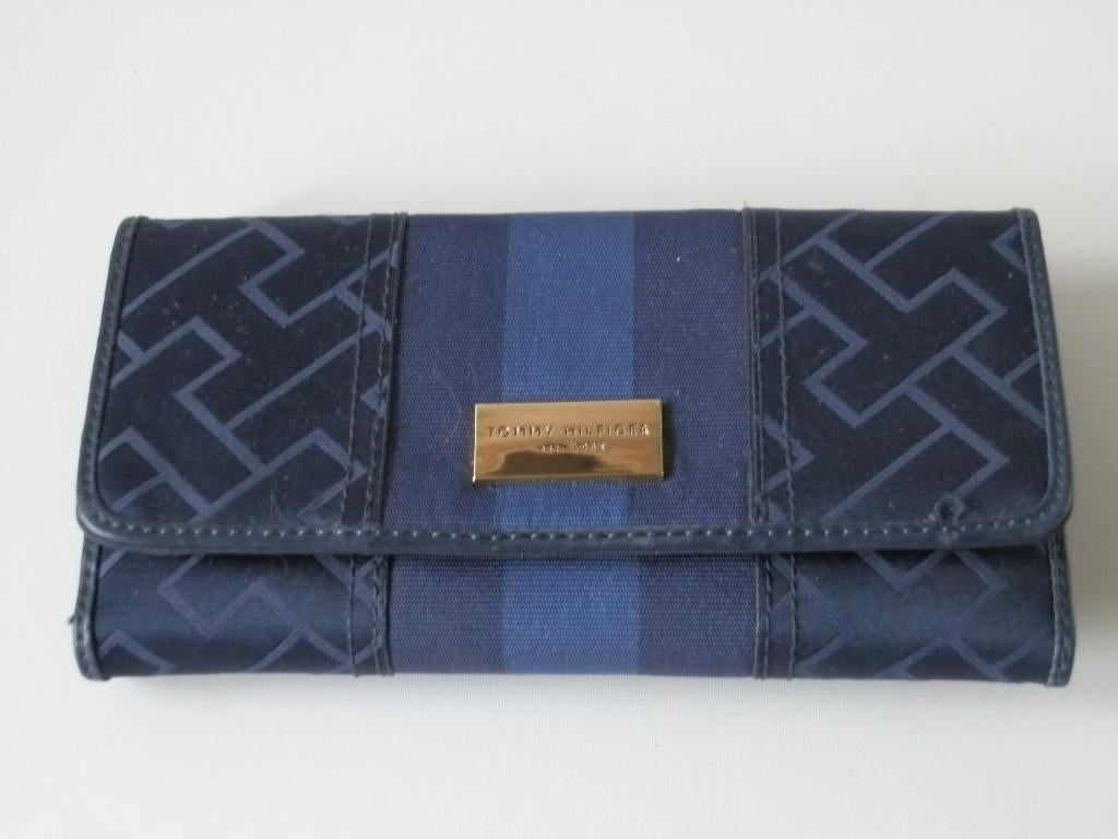 Tommy Hilfiger portemonnee ., Sieraden, Tassen en Uiterlijk, Portemonnees, Ophalen of Verzenden, Zo goed als nieuw, Overige kleuren