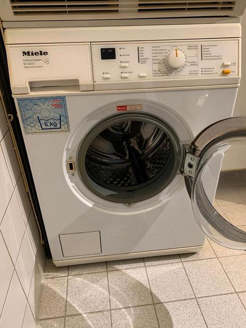 Miele wasmachine, Witgoed en Apparatuur, Wasmachines, Gebruikt, Voorlader, 4 tot 6 kg, 85 tot 90 cm, 1200 tot 1600 toeren, Handwasprogramma