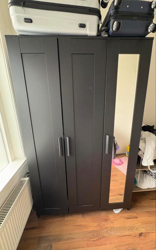 Ikea kledingkast zwart, Huis en Inrichting, Kasten | Kledingkasten, Gebruikt, 150 tot 200 cm, 100 tot 150 cm, 50 tot 75 cm, Met deur(en)