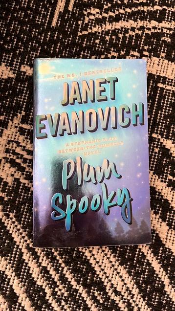 Boek Plum spooky te koop beschikbaar voor biedingen