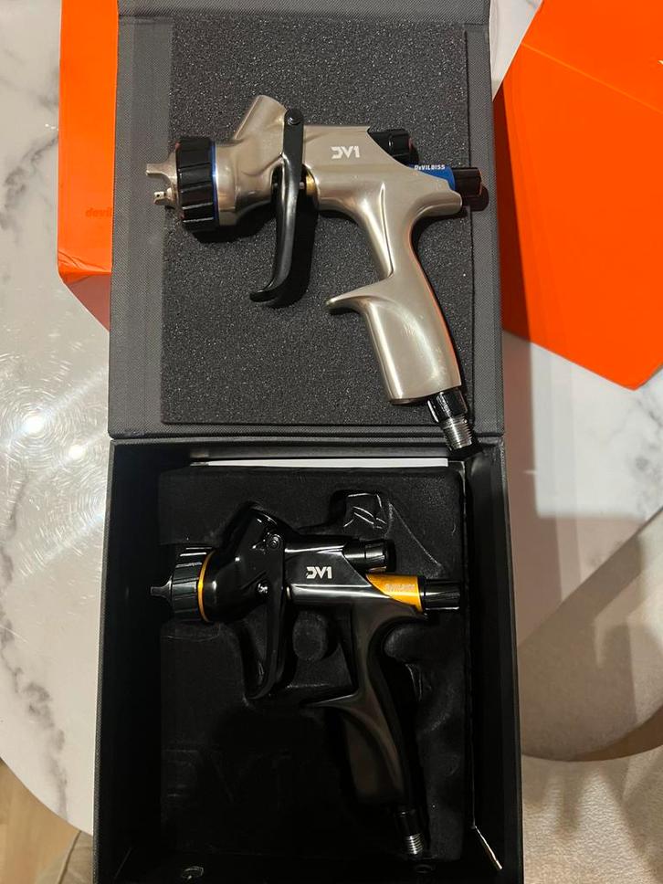 Devilbiss DV1 1.2 Zwart/Zilver Inclusief Bovenbeker, Auto diversen, Autogereedschap, Zo goed als nieuw, Ophalen of Verzenden
