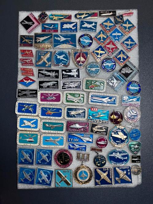 70 Sovjet Speldjes – Aeroflot / Vliegtuigen / USSR Luchtvaa, Verzamelen, Speldjes, Pins en Buttons, Zo goed als nieuw, Ophalen of Verzenden