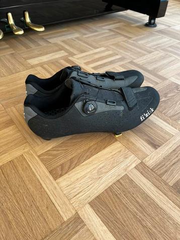 FIZIK wielren schoenen mt 45