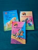 Manege Zonnehoeve en Pien wil een pony, Boeken, Ophalen of Verzenden, Zo goed als nieuw, Fictie algemeen