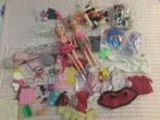Barbie vintage...., Ophalen, Gebruikt, Kleertjes