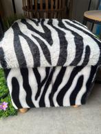 Zebra poef, Huis en Inrichting, Ophalen of Verzenden, Zo goed als nieuw, Rechthoekig