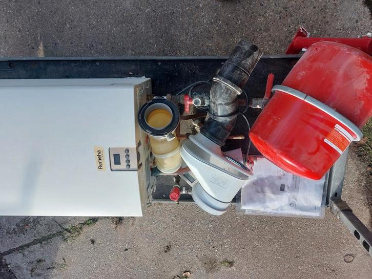 CV Ketel - Propaan Geschikt!, Doe-het-zelf en Verbouw, Geisers en Boilers, Gebruikt, Geiser, Propaan of Butaan, Minder dan 20 liter