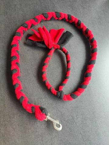 Hondenriem rood/zwart fleece Speel beschikbaar voor biedingen