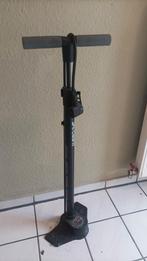 Professionele Fietspomp met Drukmeter, Fietsen en Brommers, Ophalen of Verzenden, Drukmeter, Gebruikt