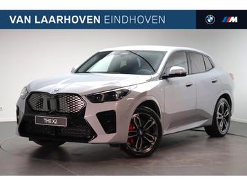 BMW iX2 xDrive30 M Sport / Sportstoelen / Adaptieve LED / M  beschikbaar voor biedingen