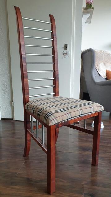 Stoel uniek design ! beschikbaar voor biedingen