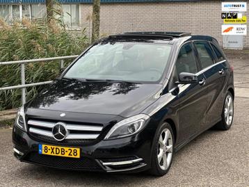 Mercedes-Benz B-klasse 180 Ambition Comfort!automaat!panoram beschikbaar voor biedingen