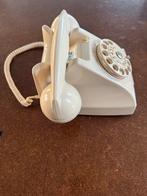 Witte Bakeliet Telefoon PTT - Vintage Draaischijf, Telecommunicatie, Vaste telefoons | Niet Draadloos, Ophalen of Verzenden, Gebruikt