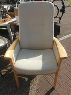 Helr nette senioren stoel Farstrup licht crème kleur bekledi, Ophalen, Gebruikt, Overige kleuren, Eén
