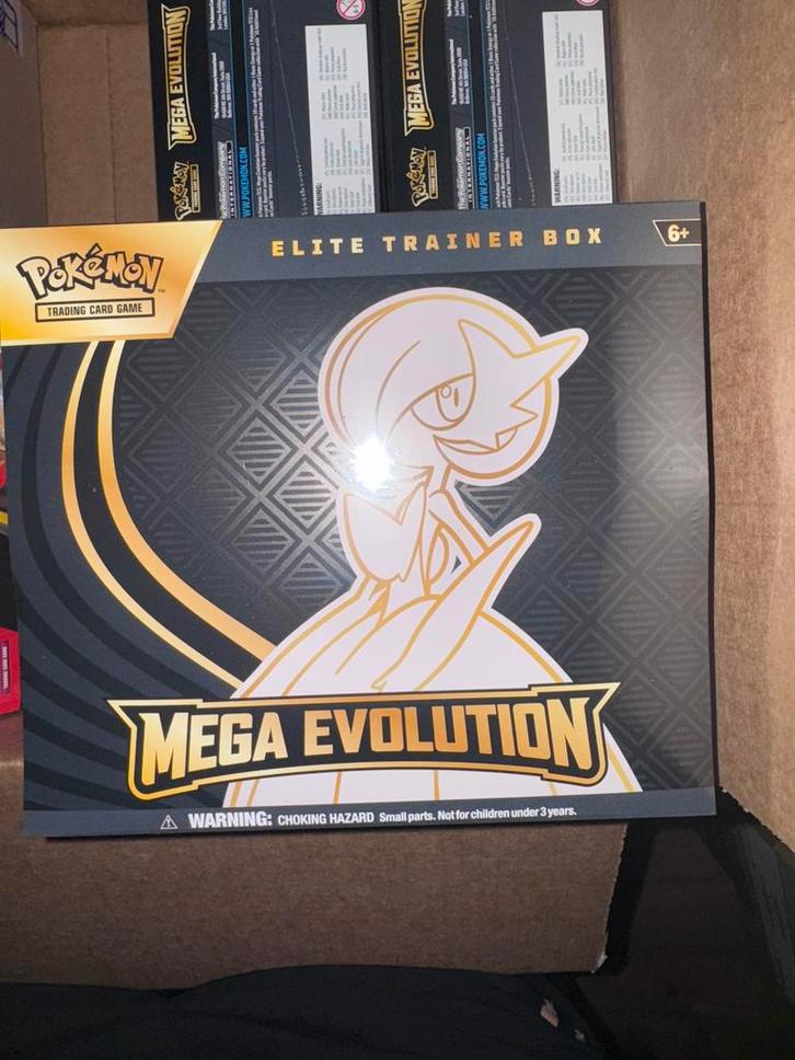 Pokemon Mega Evolution Elite Trainer Box, Hobby en Vrije tijd, Verzamelkaartspellen | Pokémon, Nieuw, Overige typen, Ophalen