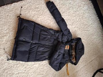 Parajumpers Winterjas met Capuchon beschikbaar voor biedingen