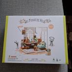 Robotime Rolife SOHO Time diy miniature house Nieuw, Ophalen of Verzenden, Knutselwerk