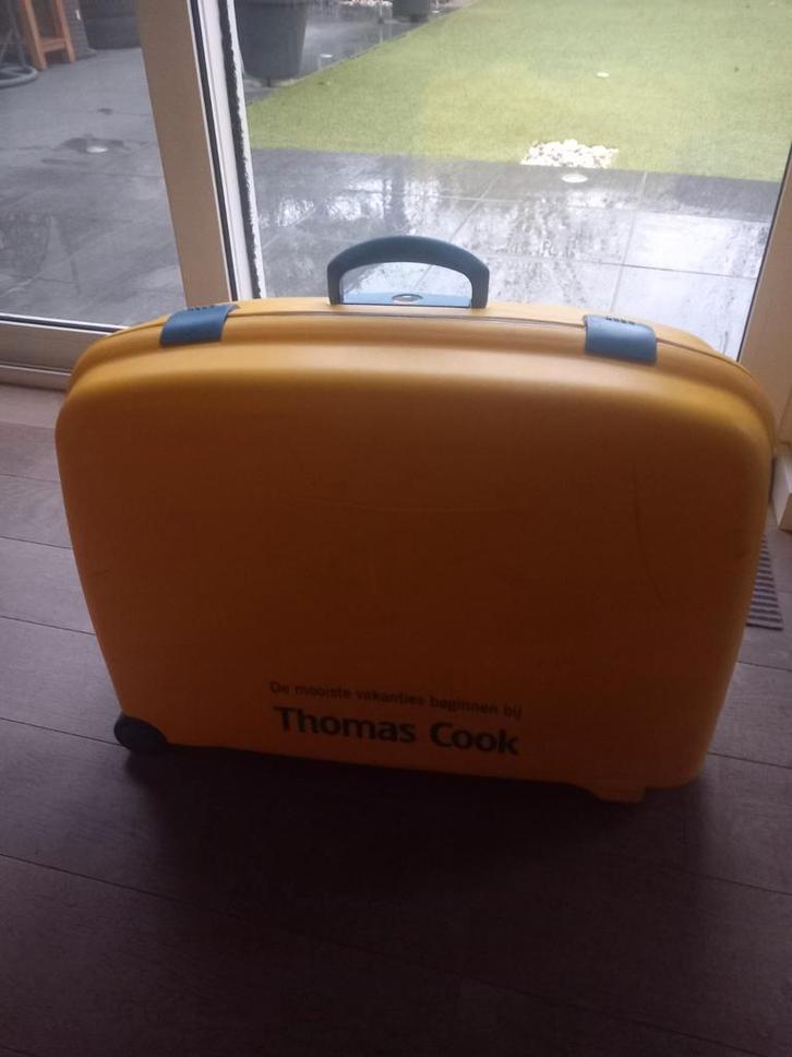 Gele Grote Koffer - Thomas Cook, Sieraden, Tassen en Uiterlijk, Koffers, Gebruikt, Hard kunststof, 70 cm of meer, 55 cm of meer