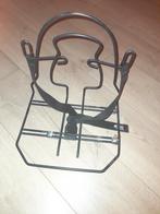 Monkey Mee tassen drager, Ophalen