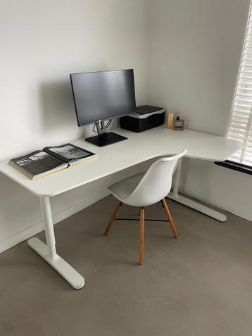 Ikea Bekant Bureau - Zo goed als nieuw! - afbeelding 3