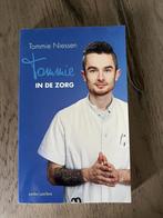 Boek Tommie Niessen - Tommie in de zorg, Ophalen of Verzenden, Zo goed als nieuw