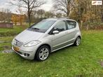 Mercedes-Benz A-klasse 200 Elegance Automaat Panoramadak, Zwart, 4 cilinders, 400 kg, 14 km/l