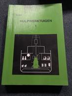 Hulpwerktuigen 1 - W. Smit, Boeken, Techniek, Ophalen of Verzenden, Gelezen, Werktuigbouwkunde