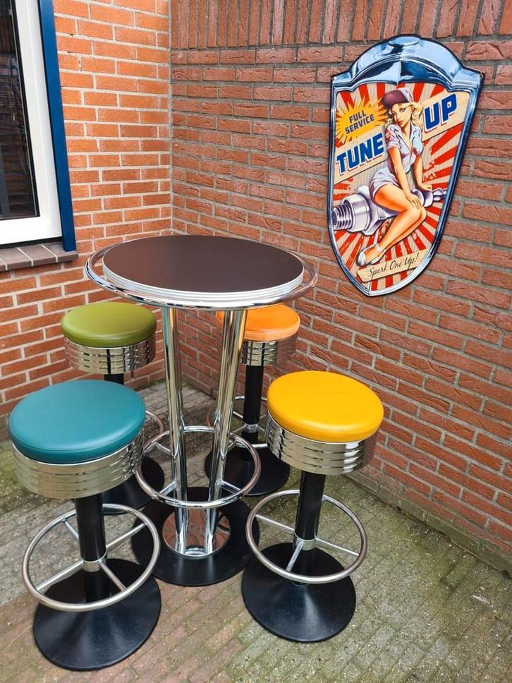 FIFTIES SIXTIES AMERIKAANSE CASINO BARKRUKKEN BEL AIR TAFEL, Huis en Inrichting, Barkrukken, Zo goed als nieuw, 60 tot 90 cm, Leer