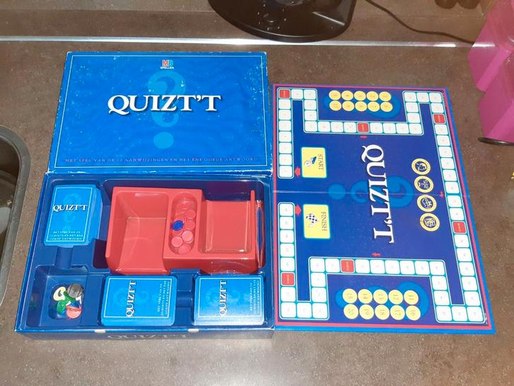 Quizt't 1989 MB, Hobby en Vrije tijd, Gezelschapsspellen | Bordspellen, Zo goed als nieuw, Ophalen of Verzenden