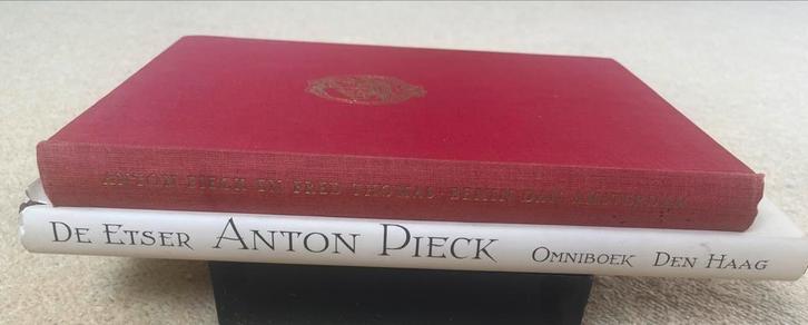 Twee boeken van Anton Pieck, Antiek en Kunst, Antiek | Boeken en Bijbels, Ophalen of Verzenden