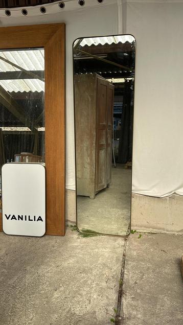 Vanilia spiegels / passpiegel beschikbaar voor biedingen