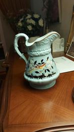 Lichtblauwe waterkan met breuken, Antiek en Kunst, Antiek | Vazen, Ophalen of Verzenden