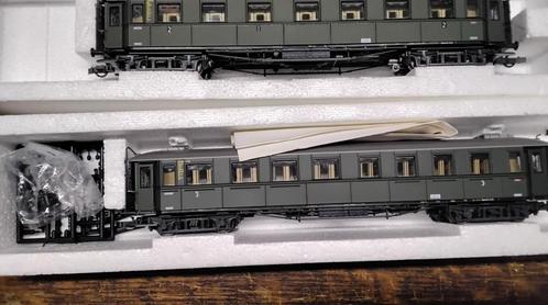 Roco Spoorwegmaatschappij: Deutsche Bundesbahn (DB)
3x nieuw, Hobby en Vrije tijd, Modeltreinen | H0, Nieuw, Wagon, Gelijkstroom
