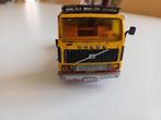 Siku volvo vrachtwagen in gebruikt staat, Hobby en Vrije tijd, Modelauto's | 1:50, Ophalen of Verzenden, Gebruikt, Bus of Vrachtwagen