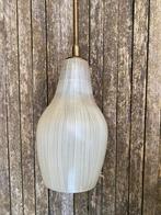 Hanglamp van messing en glas, Antiek en Kunst, Antiek | Lampen, Ophalen of Verzenden