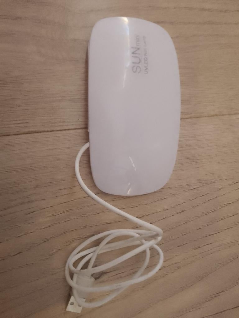 Nagel lamp, Ophalen