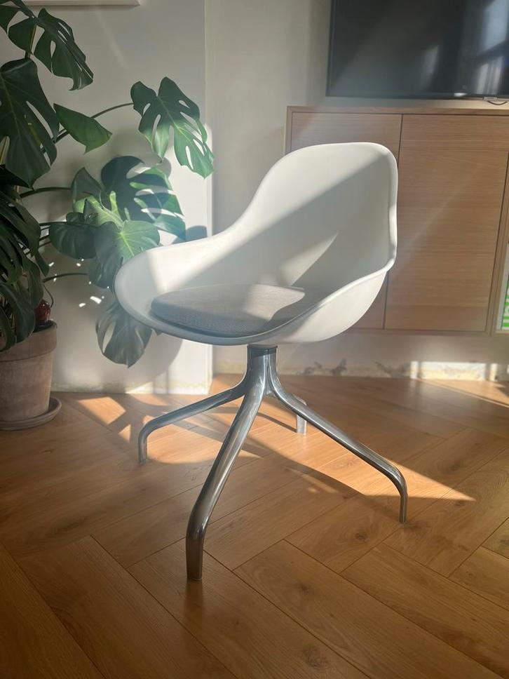 Retro Mid-Century Designstoel Jakob (IKEA), Huis en Inrichting, Stoelen, Gebruikt, Eén, Kunststof, Wit, Ophalen