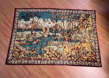 Groot fluweel velvet wandkleed met hond en vogels 196/133 beschikbaar voor biedingen