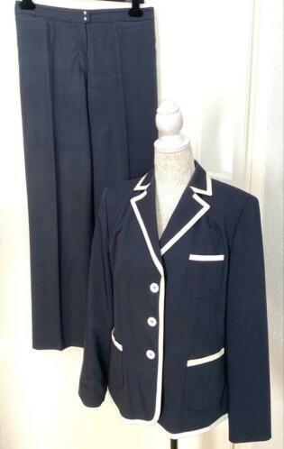 Basler broekpak , jasje met pantalon maat 42 [DM], Kleding | Dames, Jasjes, Kostuums en Pakken, Zo goed als nieuw, Kostuum of Pak