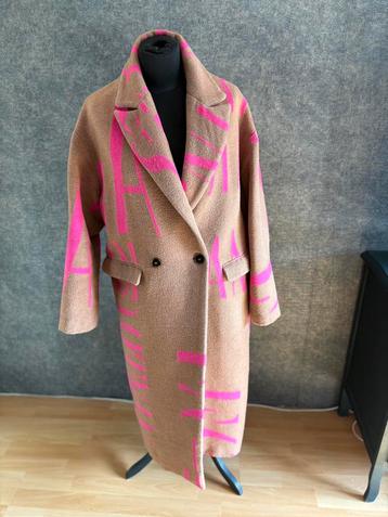 Shoeby mooie beige neon roze mantel 30% wol mt 42 beschikbaar voor biedingen