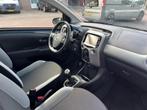 Toyota AYGO 1.0 VVT-I X-PLAY / CAMERA / AIRCO / LED / 15'' L, Gebruikt, 4 stoelen, Bedrijf, Handgeschakeld