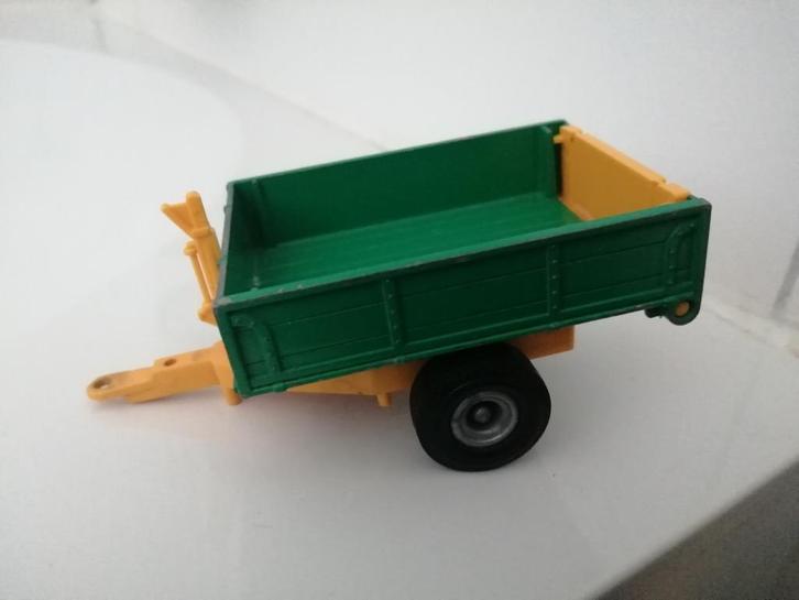 Vintage britains trailer, Hobby en Vrije tijd, Modelauto's | 1:32, Gebruikt, Tractor of Landbouw, Britains, Ophalen of Verzenden