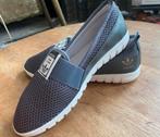 Adidas instappertjes maat 39, Ophalen of Verzenden, Zo goed als nieuw, Sneakers of Gympen